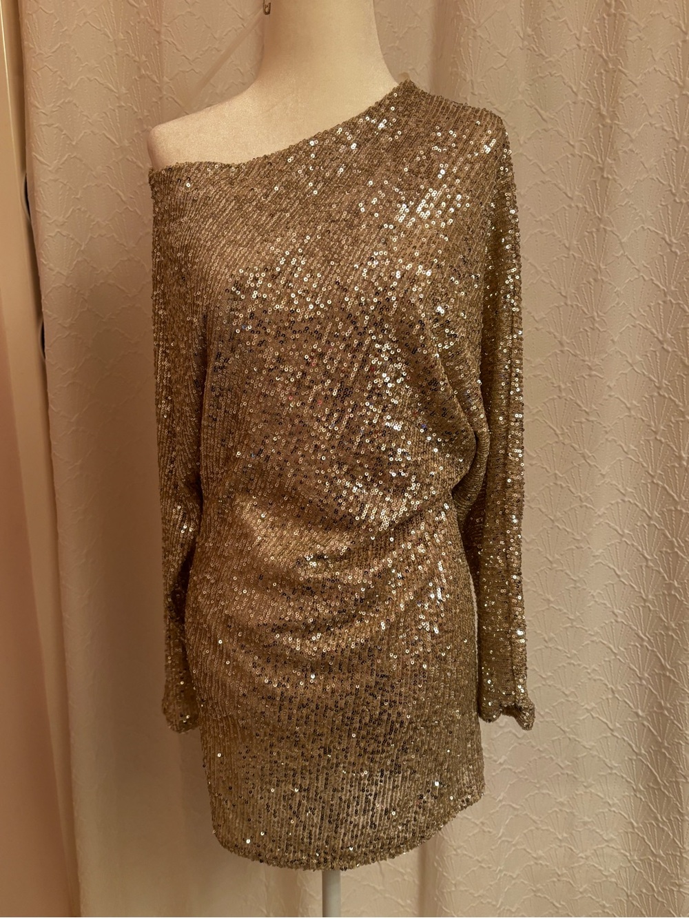 Vici Gold One-Shoulder Sequin Mini Dress